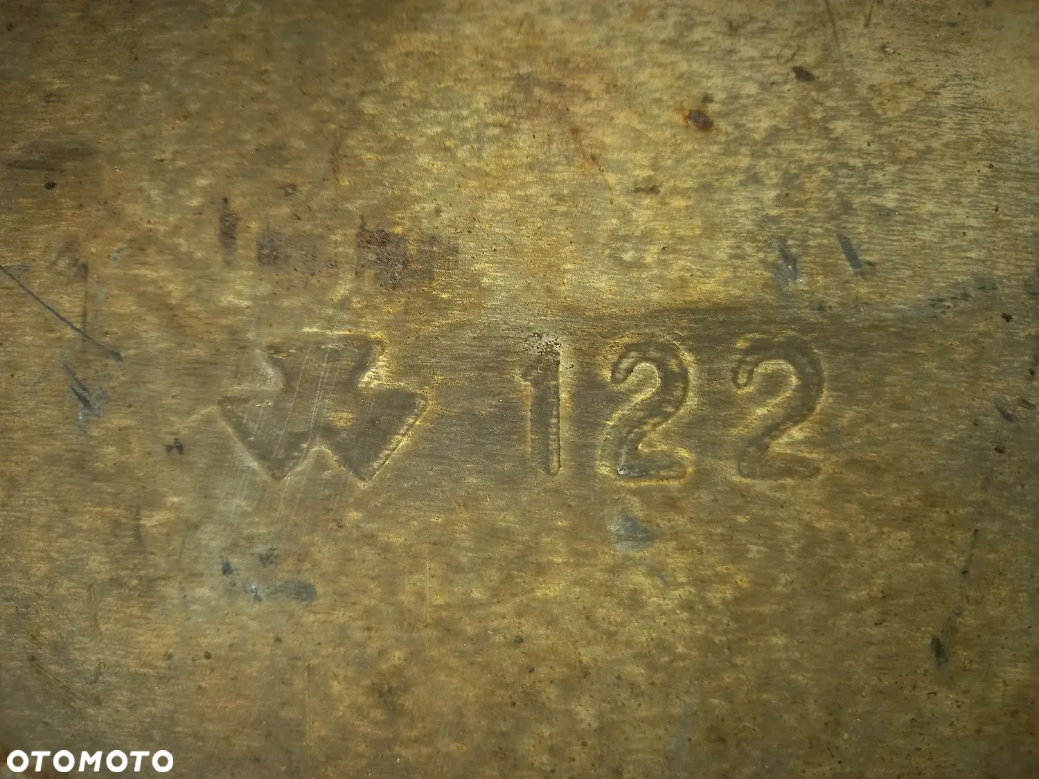 Tłumik puszka MF122 Massey Ferguson 8150 - 4