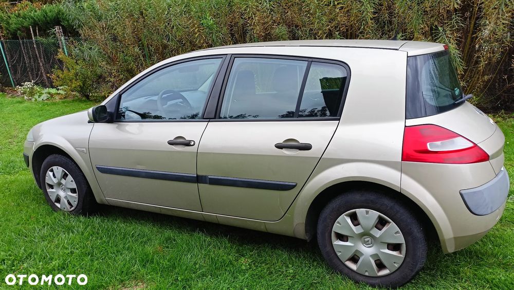 Renault Megane 1.6 16V Business Line - 3