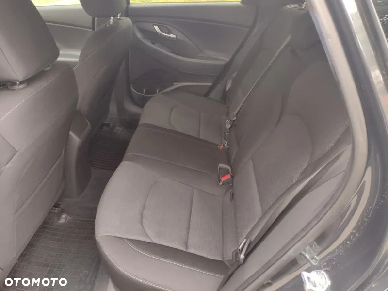 Hyundai i30 1.0 T-GDI Smart - 12