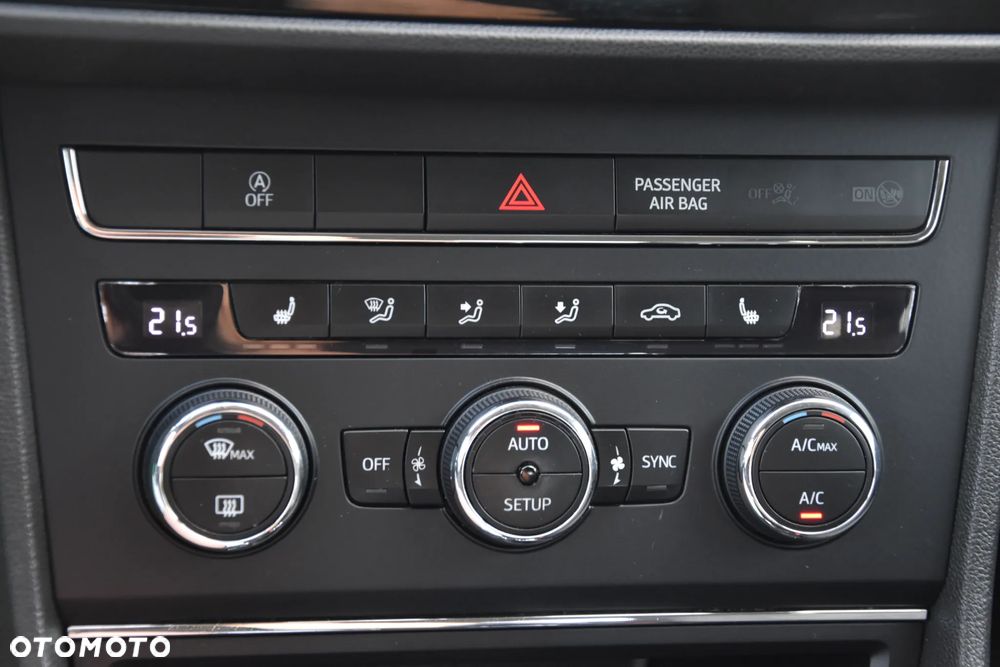 Seat Leon 2.0 TDI Style S&S - 22