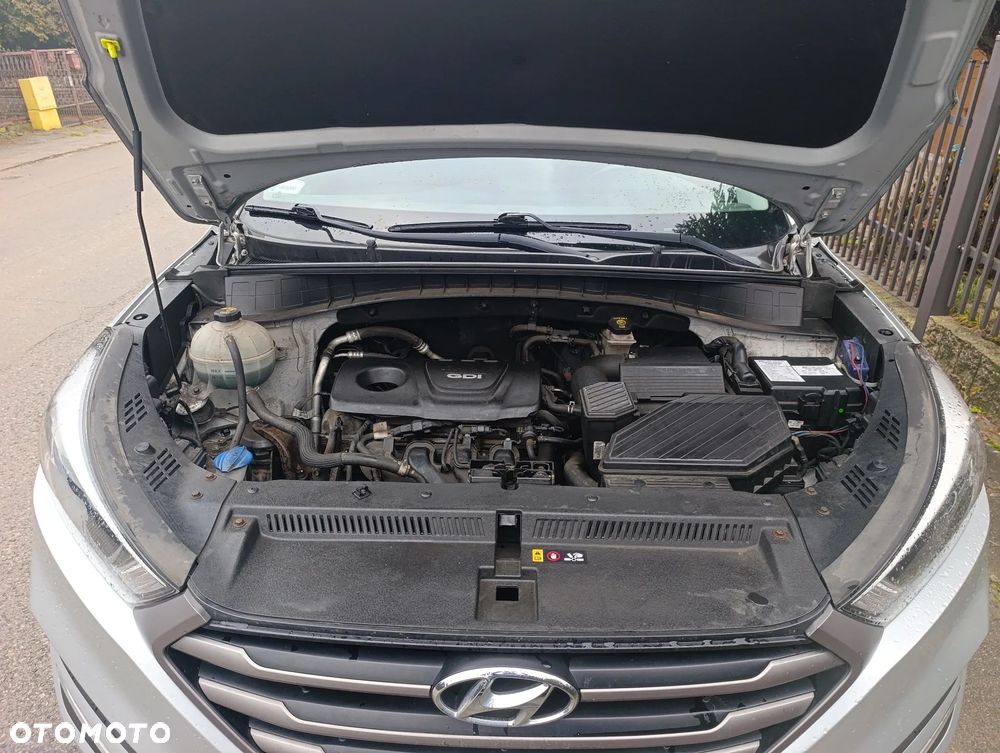 Hyundai Tucson 1.6 GDI BlueDrive Comfort 2WD - 22