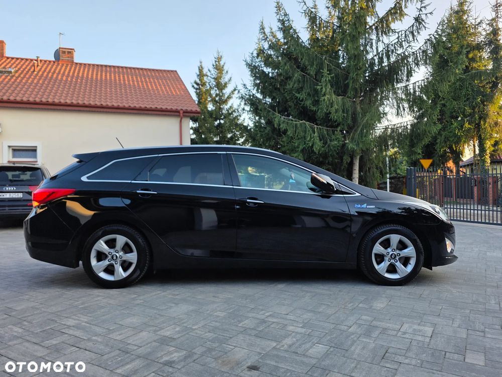 Hyundai i40 Kombi 1.7 CRDi Premium - 19