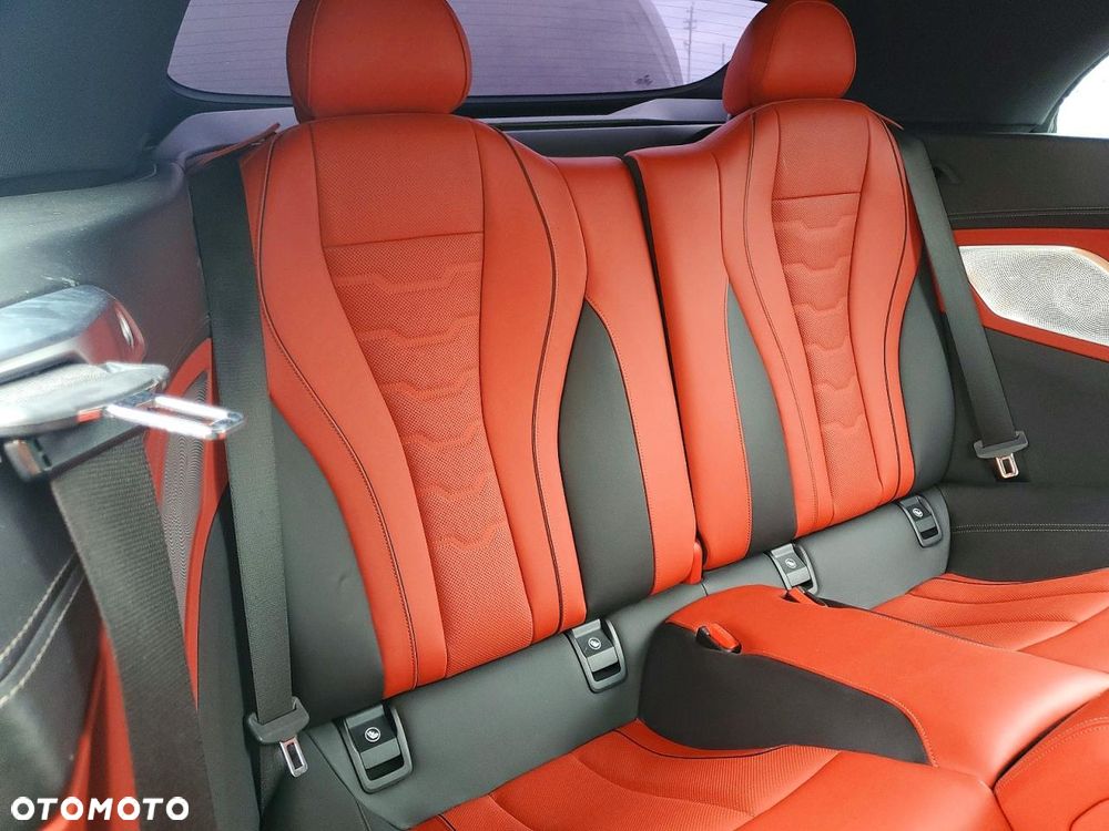 BMW Seria 8 M850i xDrive - 11
