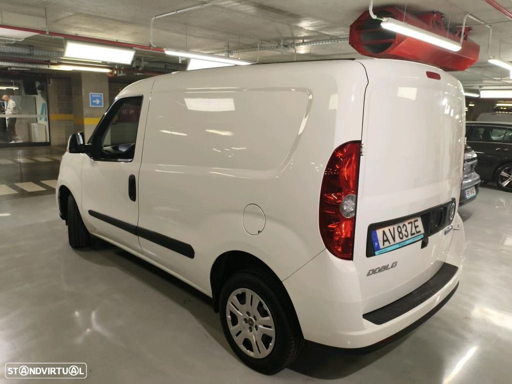 Fiat DOBLO CARGO 1.6 MJ SX 3L - 2