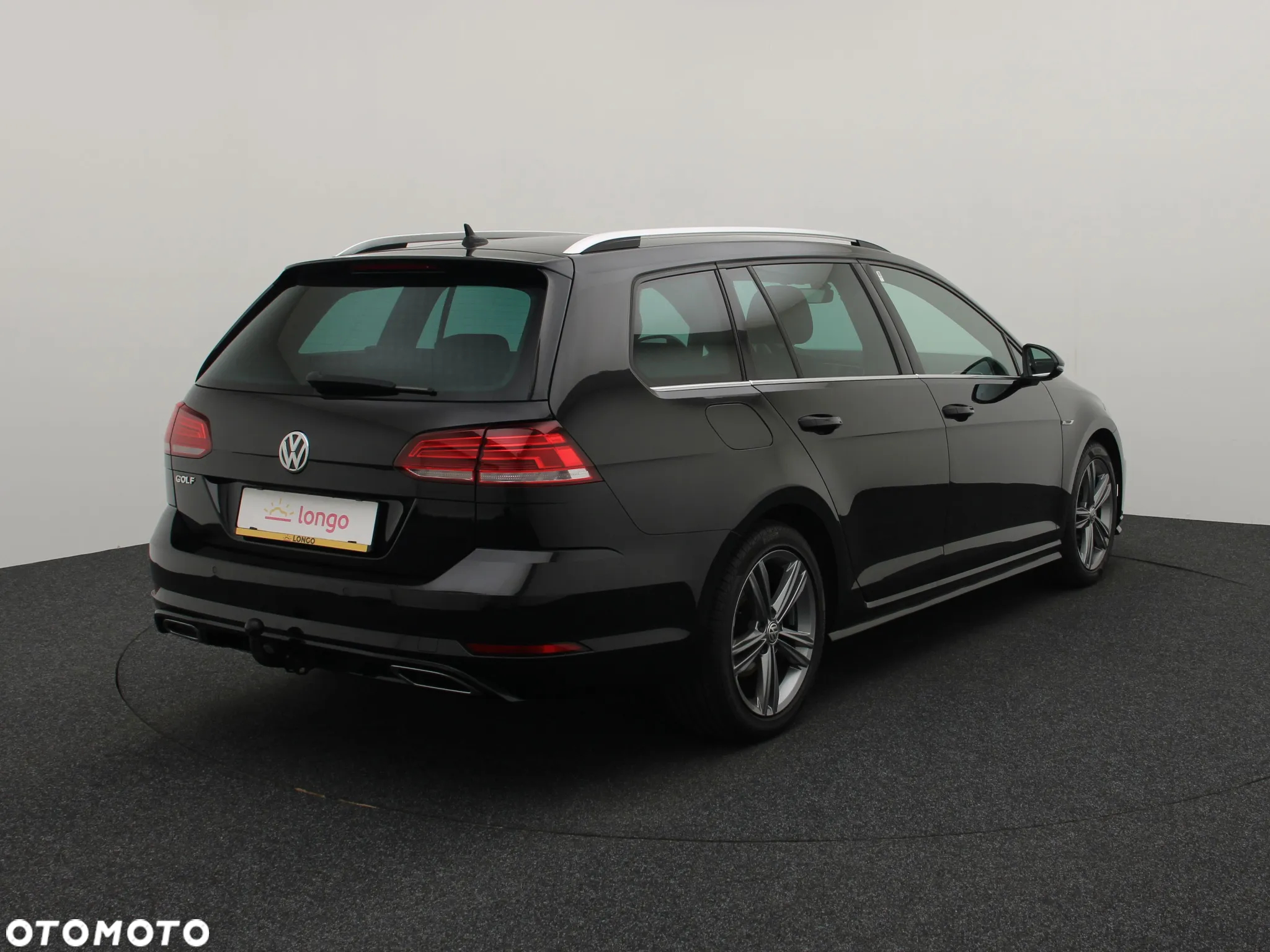 Volkswagen Golf 1.5 eTSI OPF DSG R-Line - 20