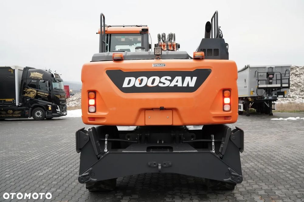 Doosan DX 140W / KOPARKA KOŁOWA / ROTOTIL / JOYSTICK / POWERTILT OBROTNICA / 2019 ROK / - 12