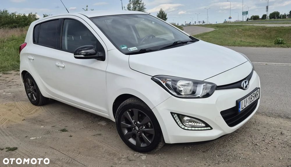 Hyundai i20 1.2 Intro Edition - 1