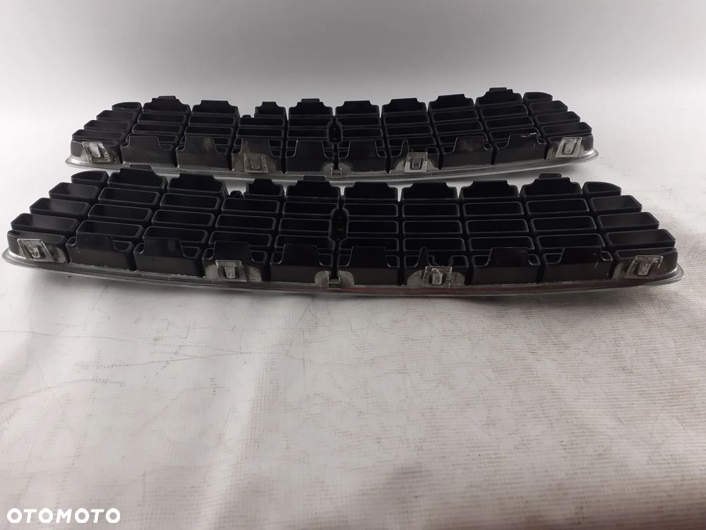Volvo S60 I V70 II Grill Atrapa 00-10r - 8