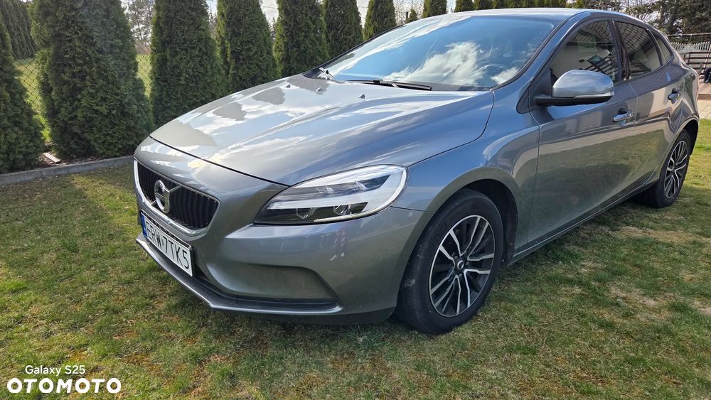 Volvo V40 D2 - 11