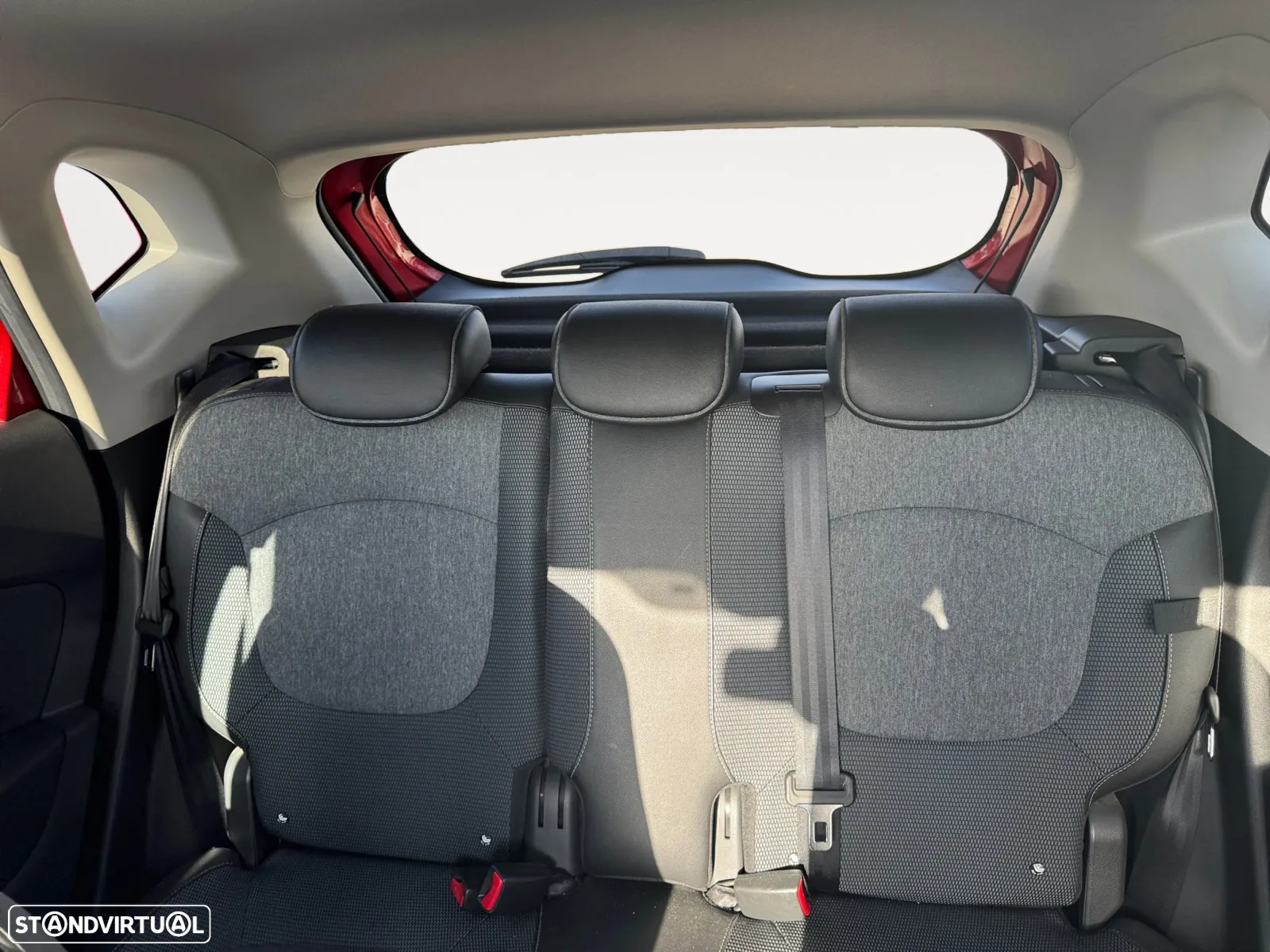 Renault Captur - 14