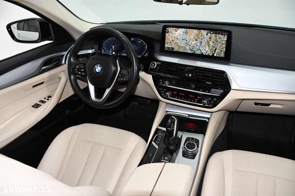 BMW Seria 5 520d xDrive Aut. Luxury Line - 16
