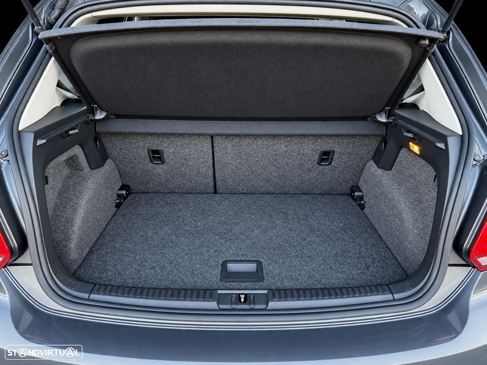 VW Polo 1.0 Confortline - 22
