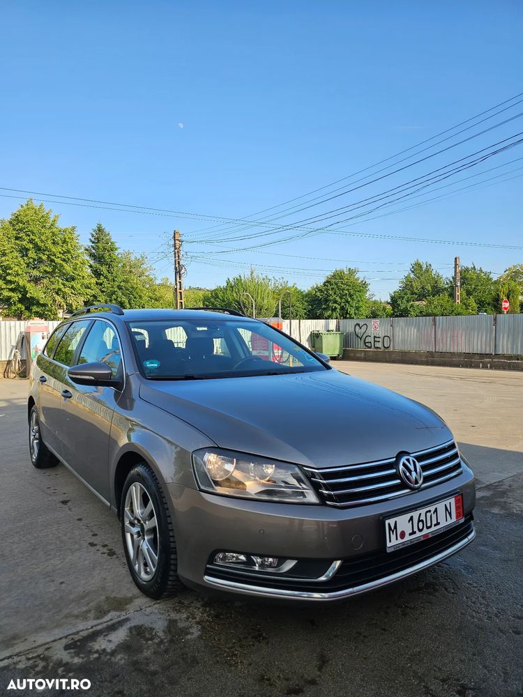 Volkswagen Passat 2.0 TDI DSG BlueMotion Technology Comfortline - 2