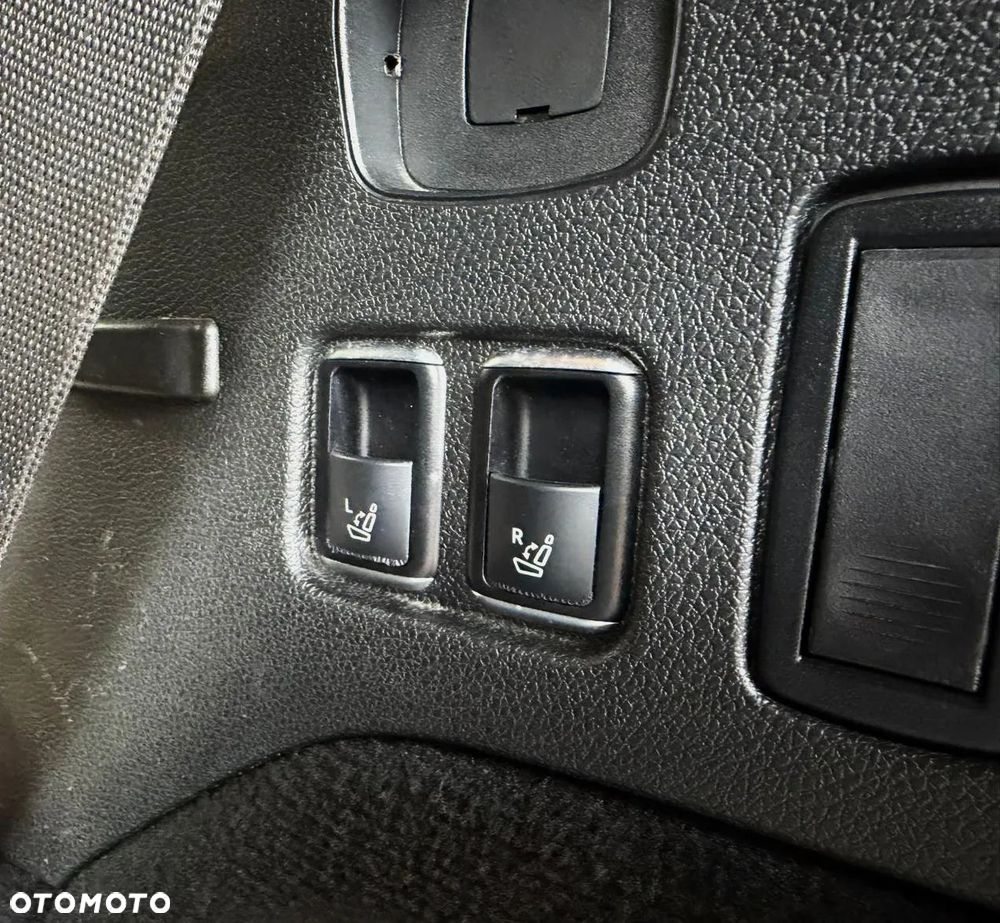 Mercedes-Benz GLS - 38