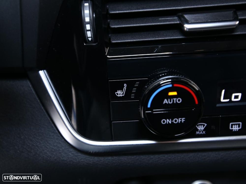 Nissan Qashqai 1.3 DIG-T MHEV Xtronic N-Connecta - 22