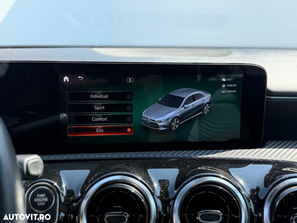Mercedes-Benz A 200 d Sedan 8G-DCT - 15
