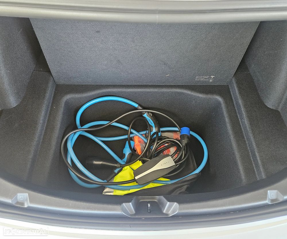 Tesla Model 3 Standard Range Plus RWD - 29