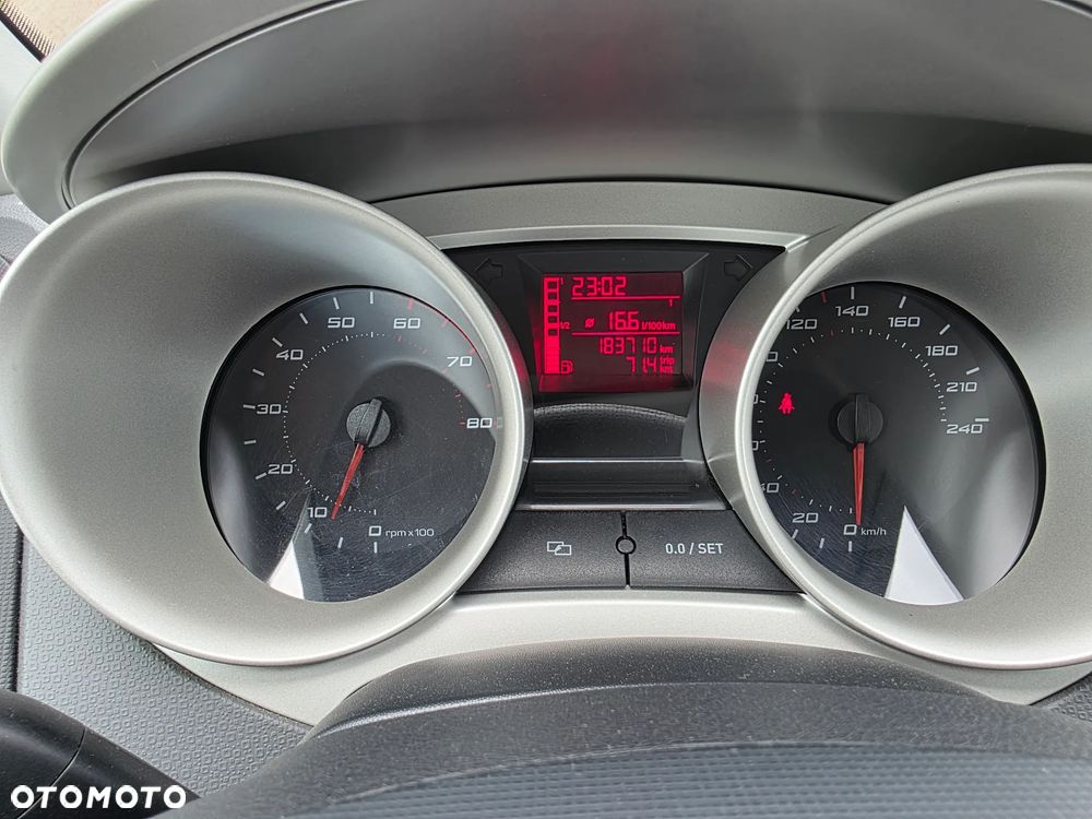 Seat Ibiza SC 1.4 16V Reference - 16
