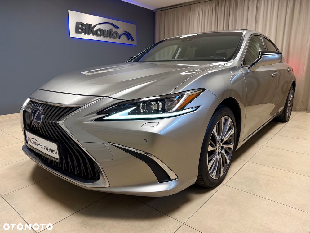 Lexus ES 300h Business Edition + - 1