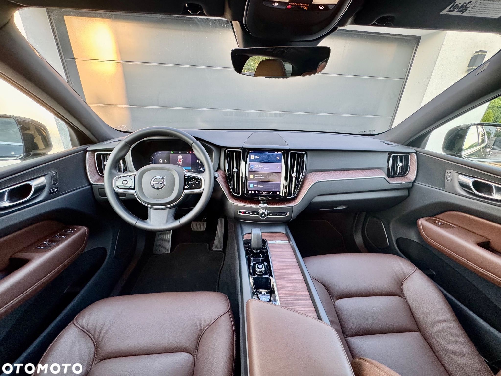 Volvo XC 60 B5 B AWD Plus Bright - 22