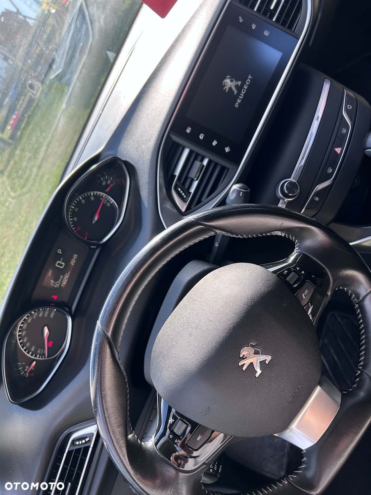 Peugeot 308 - 6