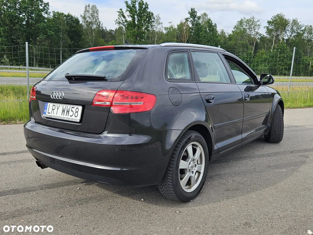 Audi A3 Sportback 1.8 TFSI Attraction - 3