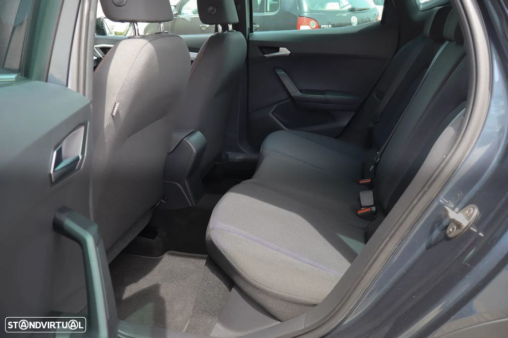 SEAT Arona 1.0 TSI FR - 13