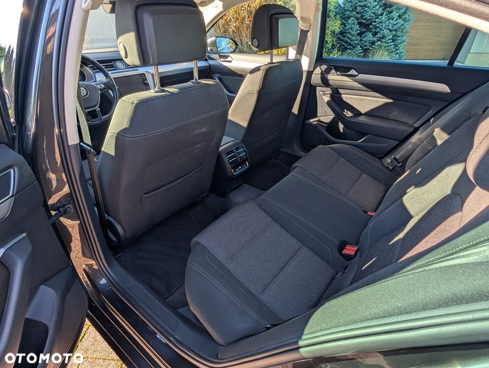 Volkswagen Passat 1.4 TSI BMT ACT Trendline DSG - 10