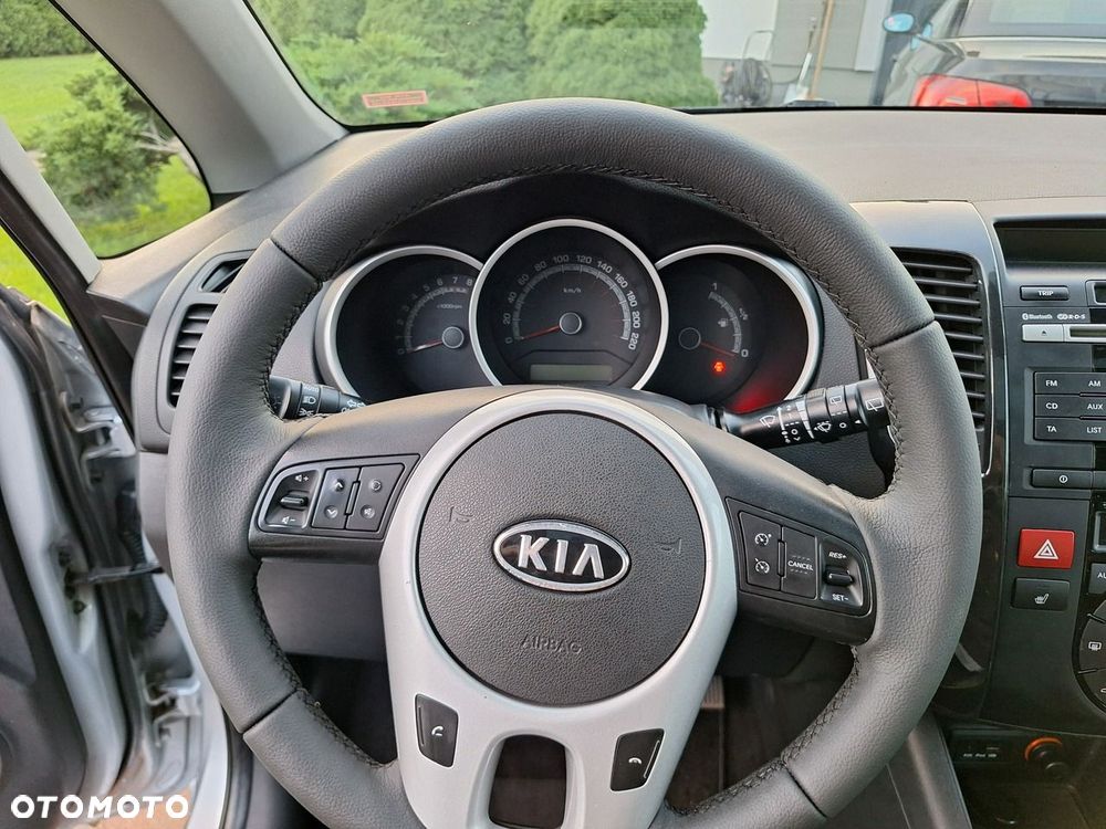Kia Venga 1.6 Business Line - 21