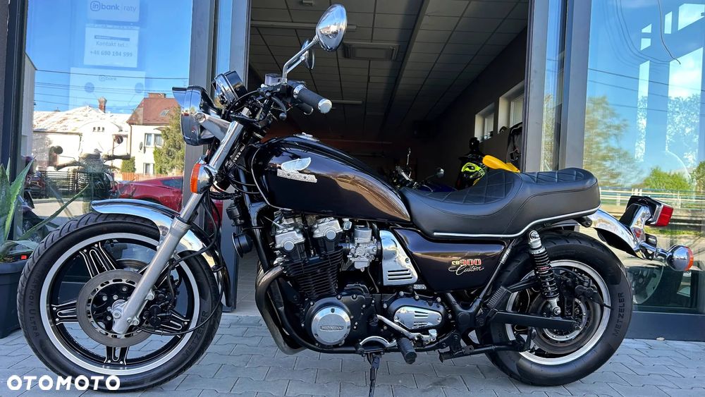 Honda CB - 11