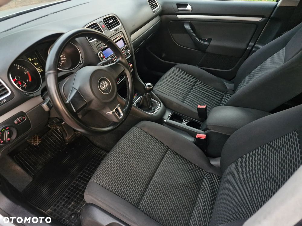 Volkswagen Golf VI 1.6 TDI Comfortline - 8