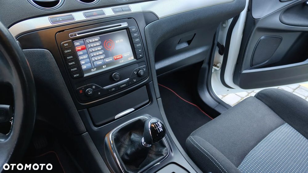 Ford S-Max 2.0 TDCi DPF Business Edition - 17