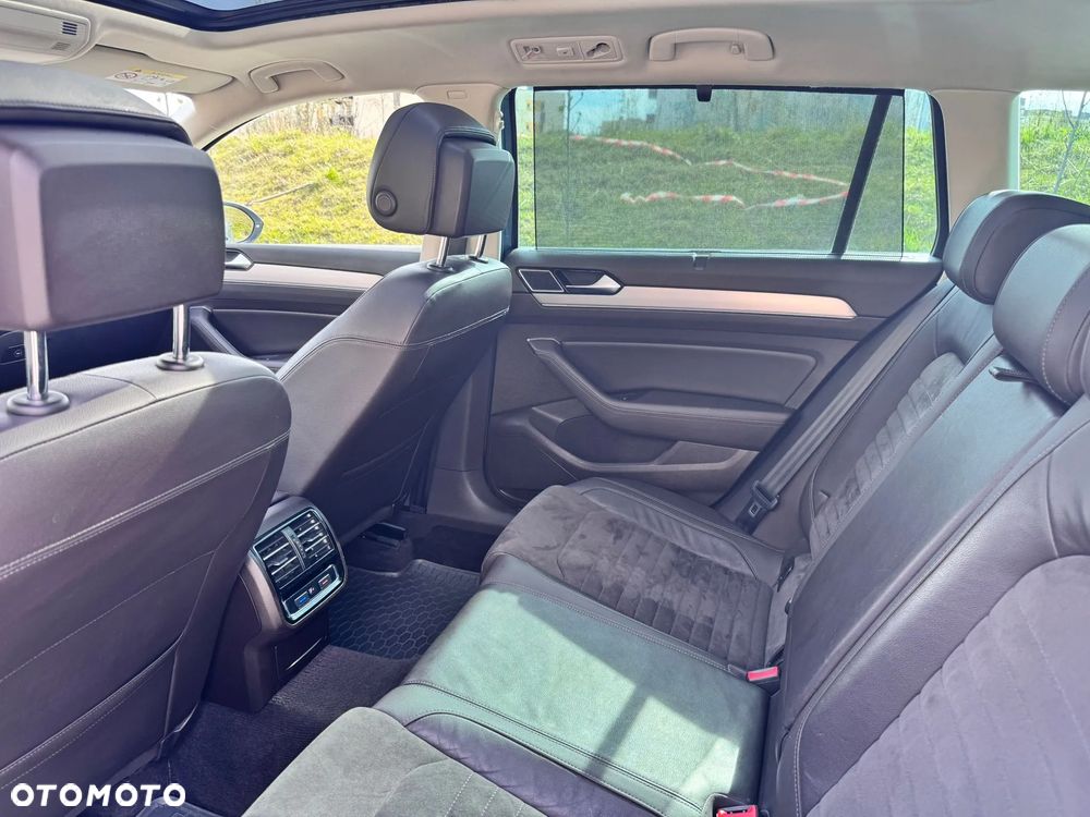 Volkswagen Passat Variant 1.8 TSI BMT Highline DSG - 10