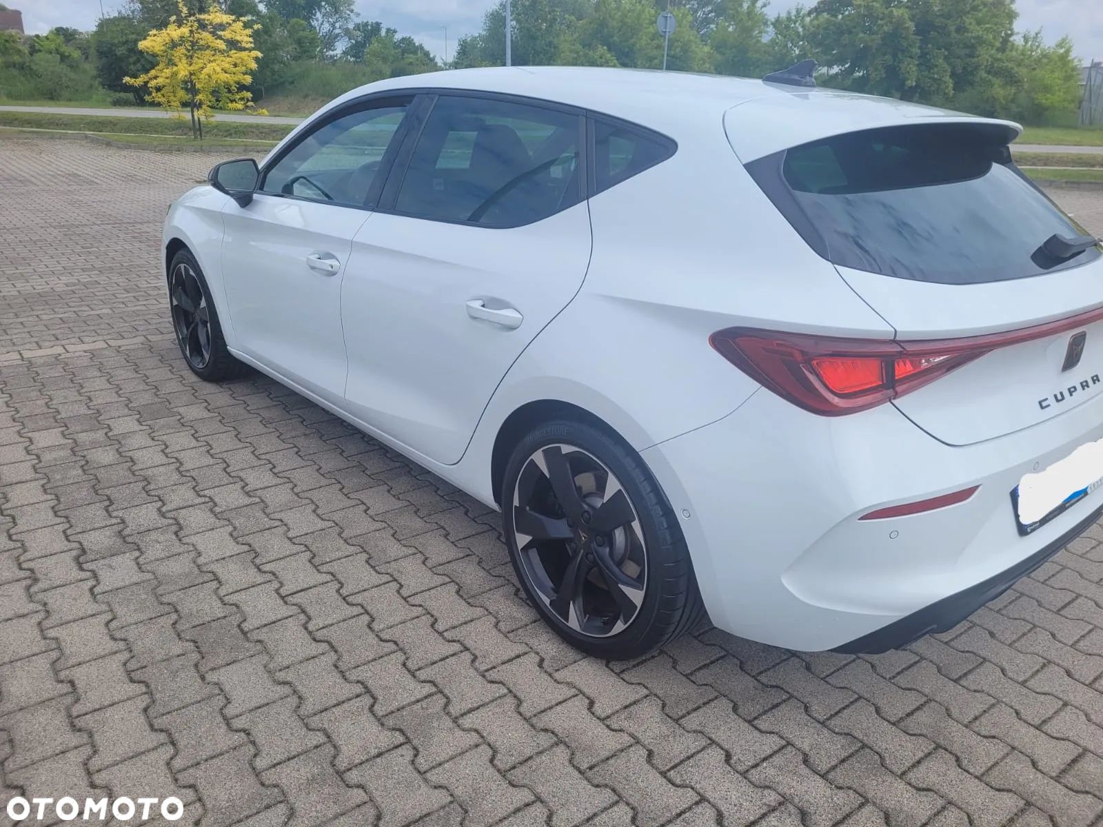 Cupra Leon 2.0 TSI DSG - 1