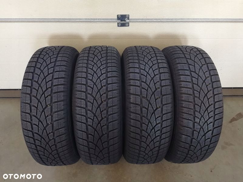 Opony zimowe 215/60 R 17C Dunlop SP Winter Sport 3D