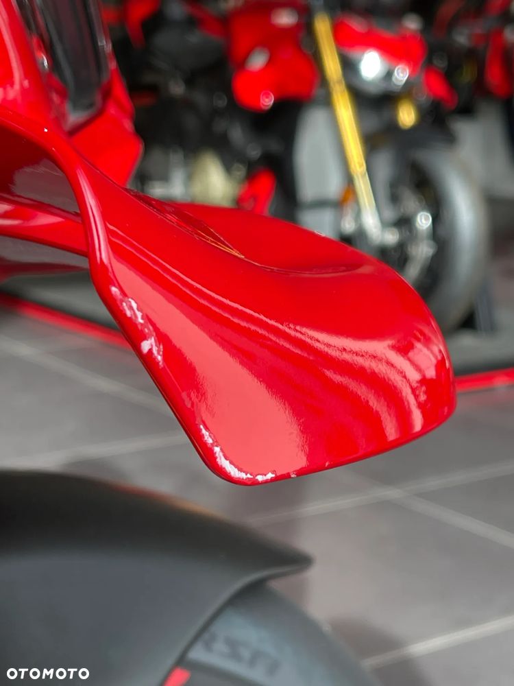 Ducati Panigale V4S - 23