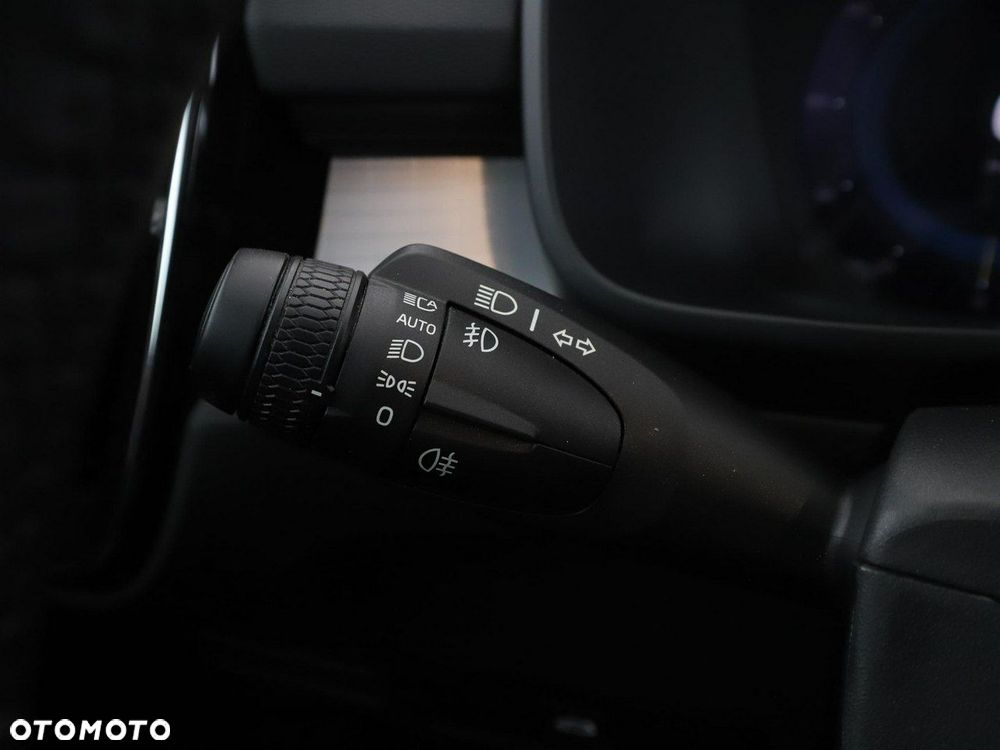 Volvo XC 40 B3 B DKG Core - 34