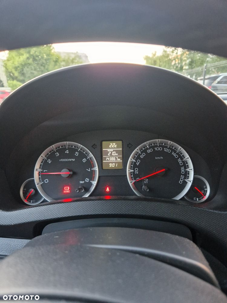 Suzuki Swift - 6