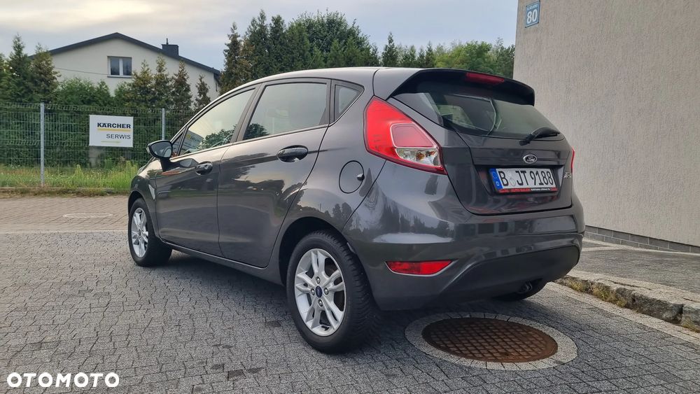 Ford Fiesta - 6