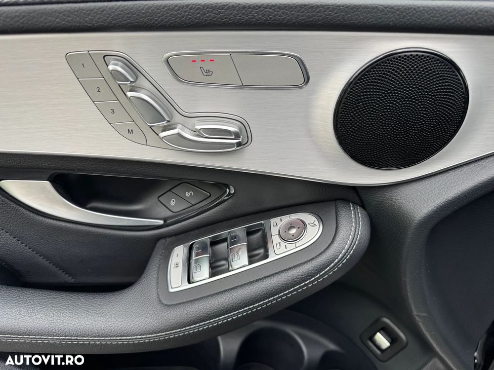 Mercedes-Benz GLC 300 4Matic 9G-TRONIC AMG Line Plus - 20