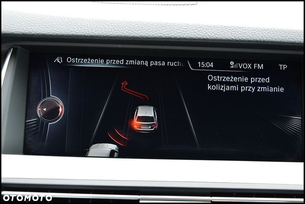 BMW Seria 5 520d - 33