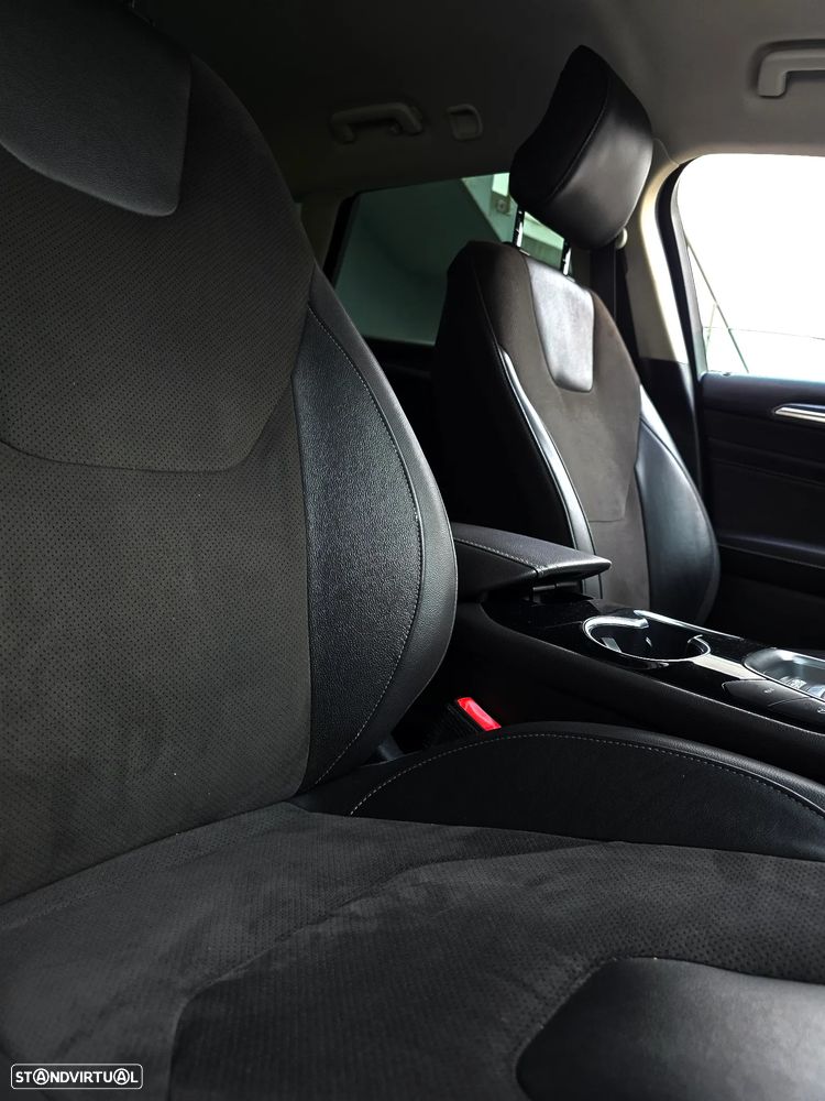 Ford Mondeo SW 2.0 TDCi Titanium - 53
