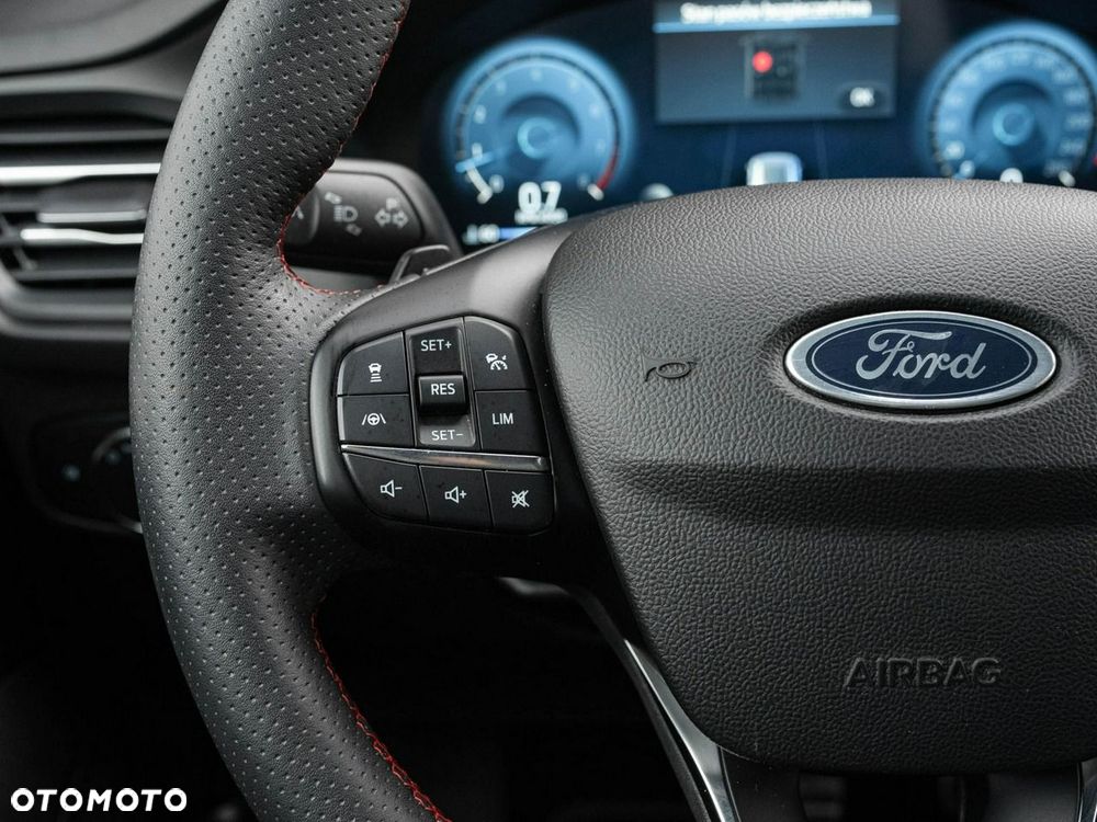Ford Focus - 14