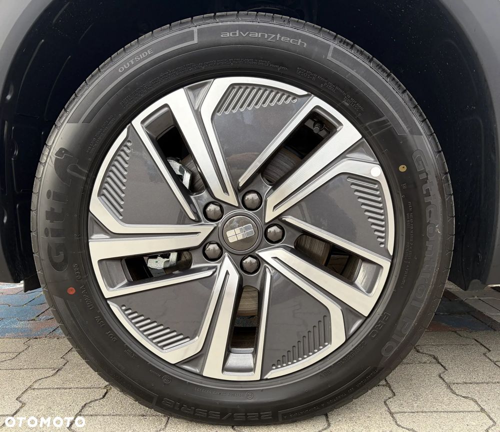 Geely Starray EM-i 1.5 PHEV Pro DHT - 11