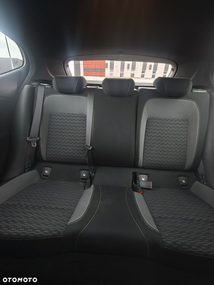 Opel Astra 1.2 T GS Line S&S - 24