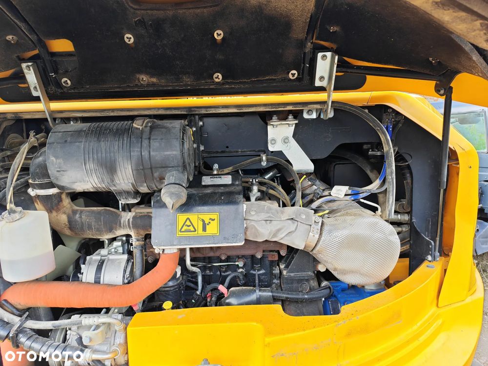 JCB 85 Z2 2022 Rok - 12
