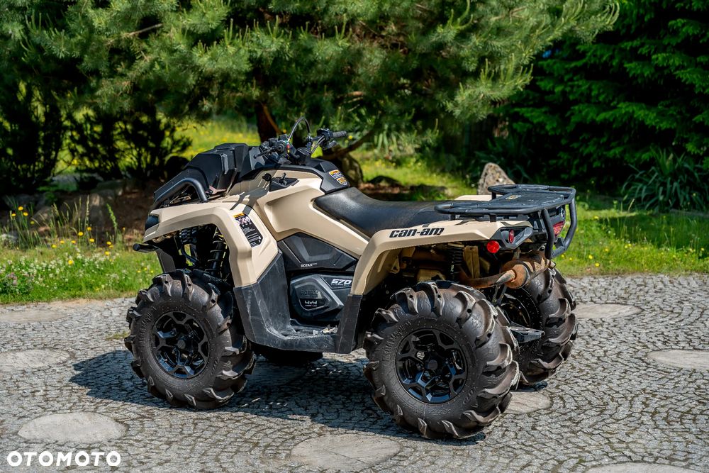 Can-Am Outlander