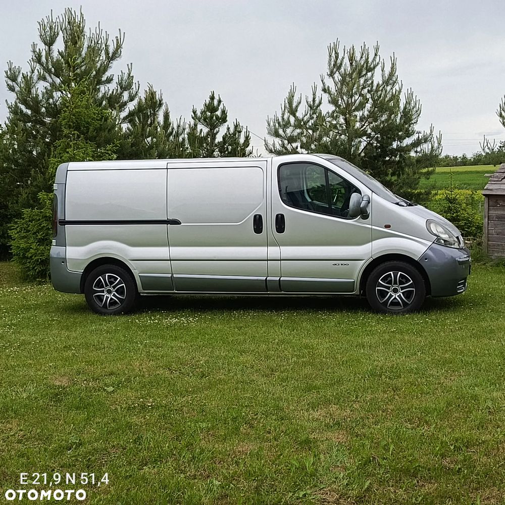 Renault Trafic - 19