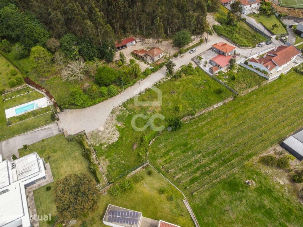 Terreno Urbanizável com 1.758m2 - Grande imagem: 4/10