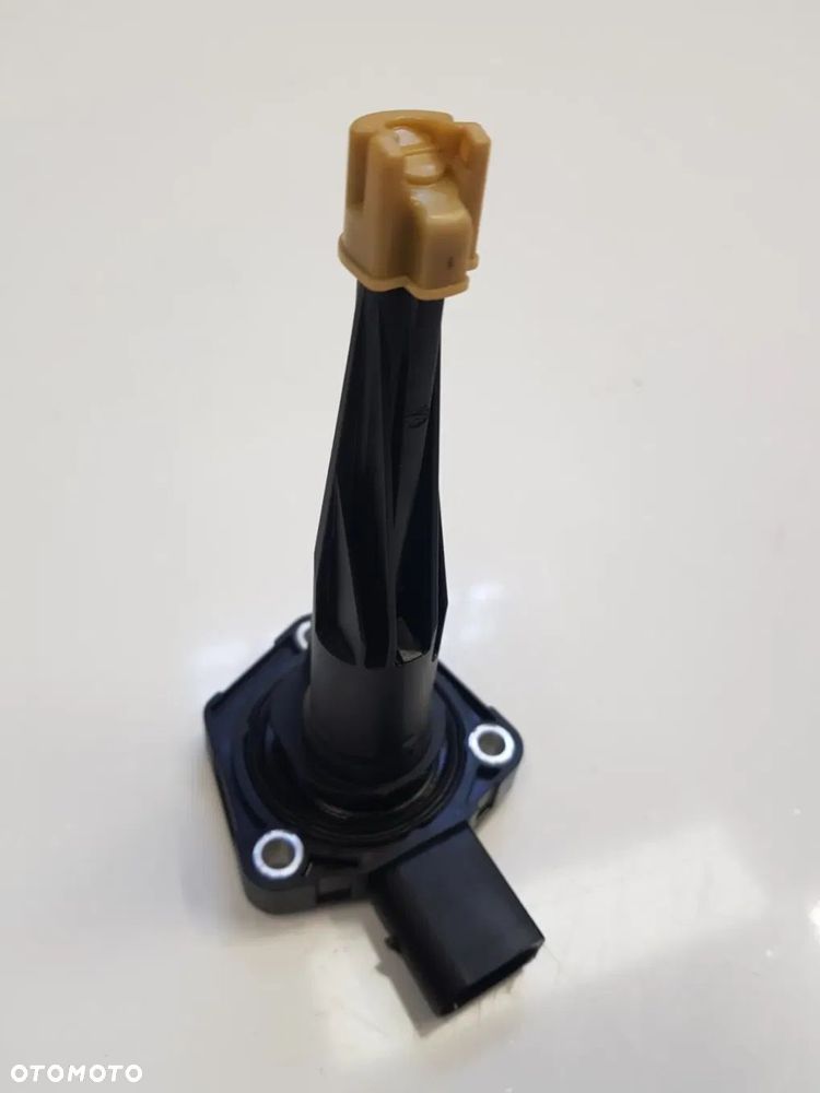 Czujnik poziomu oleju MERCEDES AMG GT 4.0L V8 C63 M177980 C190 W177 G550 X290 W205 S205 W222 W213 X253 C253 GLC GTR C-KL - 1